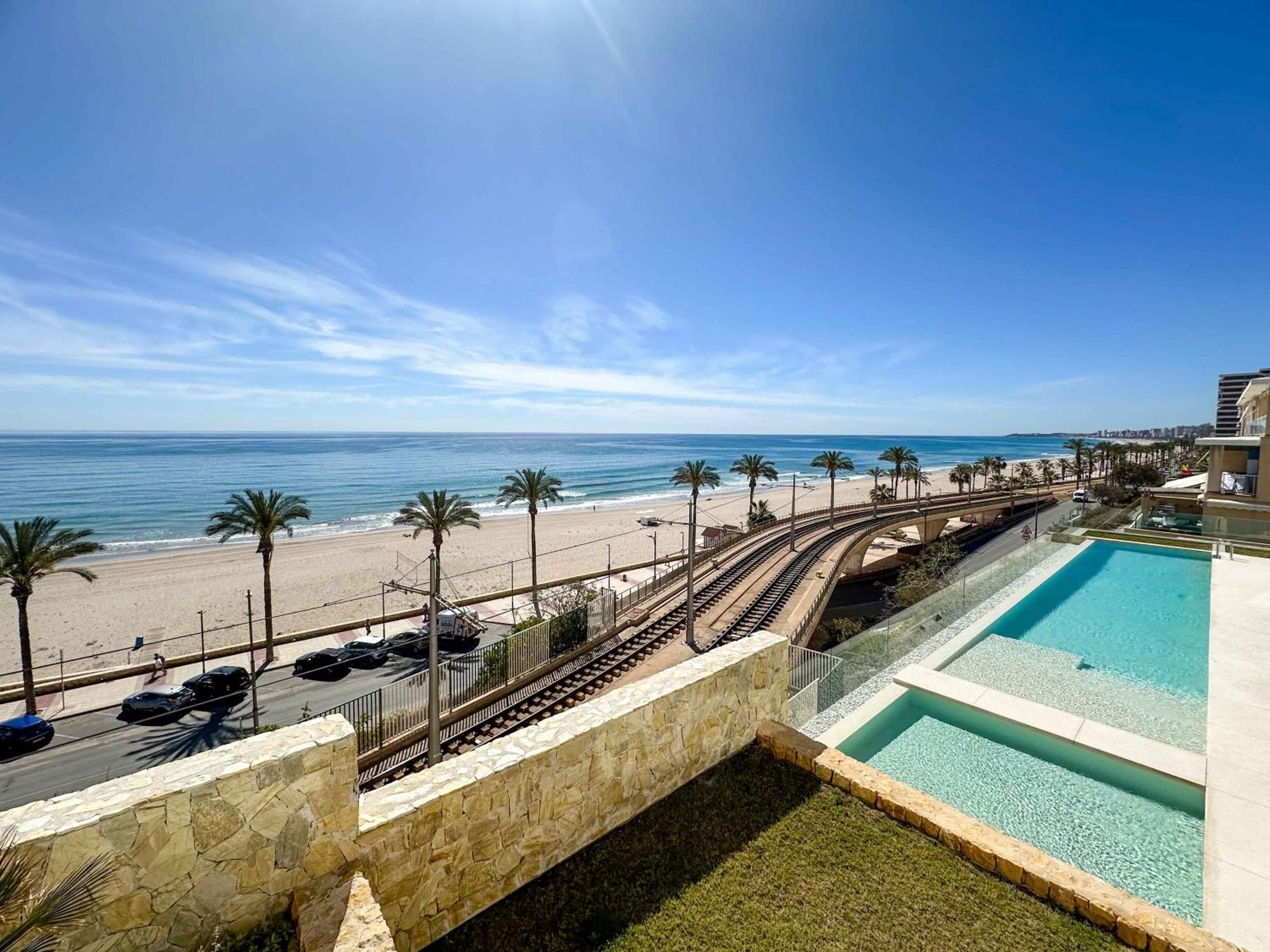 Lantia. Amaneceres De Ensueno Y Piscina Con Vistas Apartment El Campello Bagian luar foto
