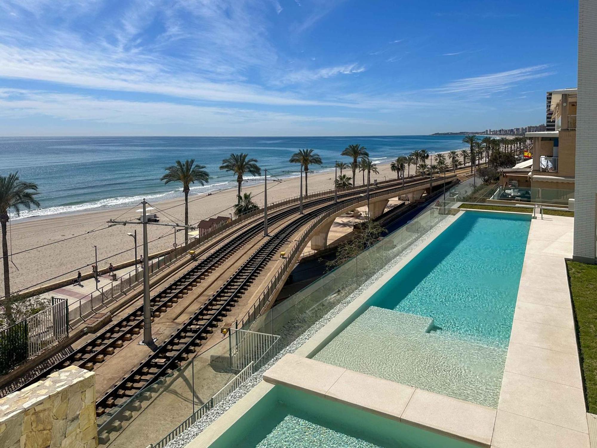 Lantia. Amaneceres De Ensueno Y Piscina Con Vistas Apartment El Campello Bagian luar foto